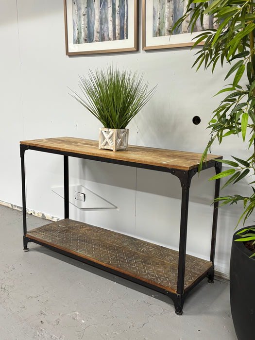 Gorgeous Wood & Metal Sofa Table With Intricate Design! Like New! - Abundant Home Collections