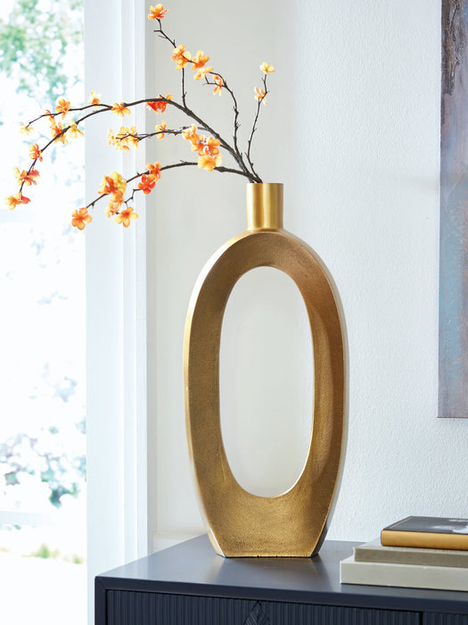 Lawtonville Vase - Abundant Home Collections