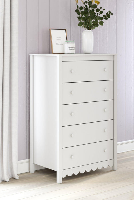 Hallityn Chest of Drawers - Abundant Home Collections