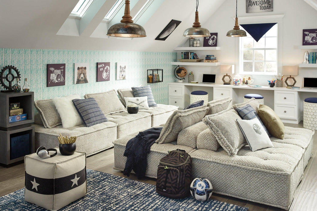 Bales Accent Chair - Abundant Home Collections