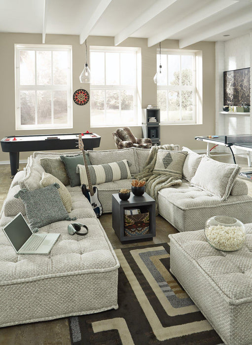 Bales Accent Chair - Abundant Home Collections