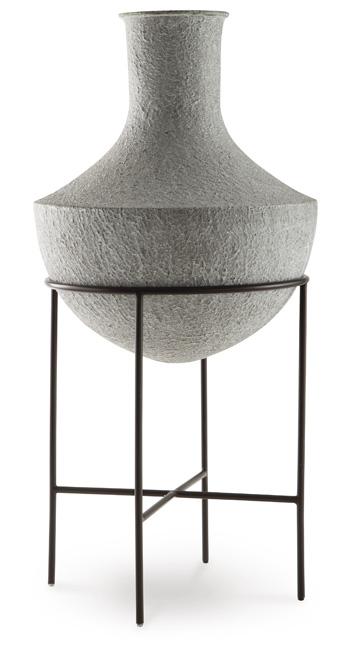 Estonbank Vase - Abundant Home Collections