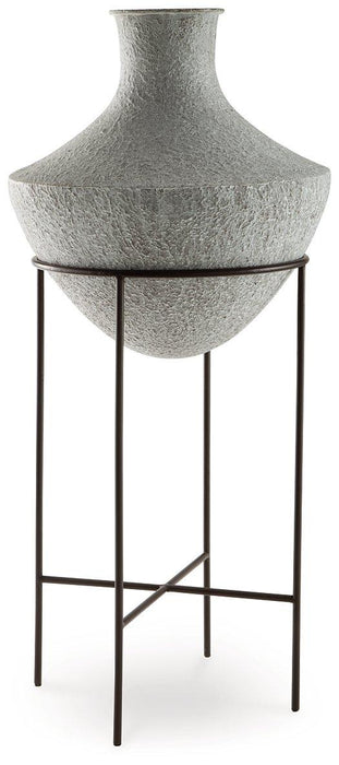 Estonbank Vase - Abundant Home Collections