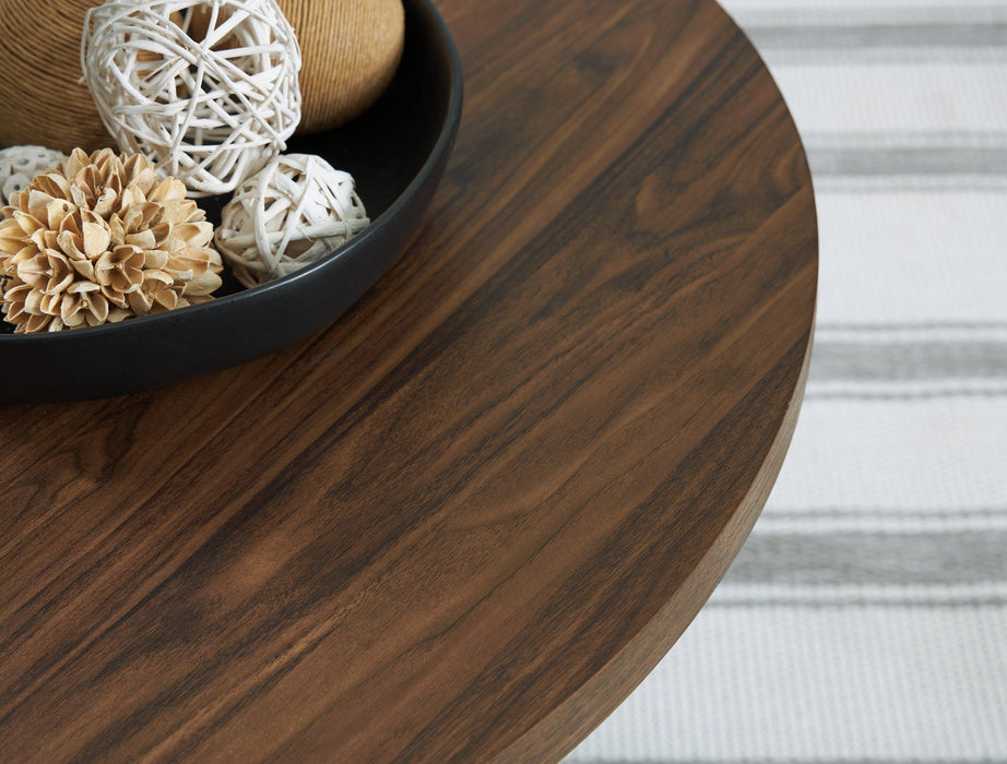 Elbrynn Table (Set of 3) - Abundant Home Collections