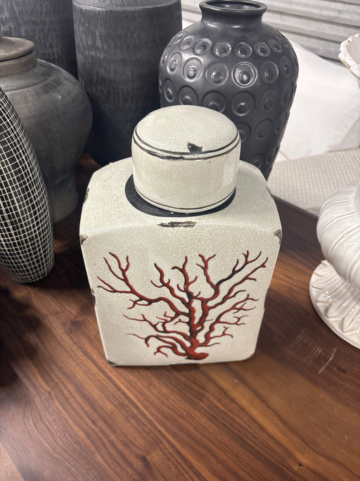 Red coral vine ceramic pot