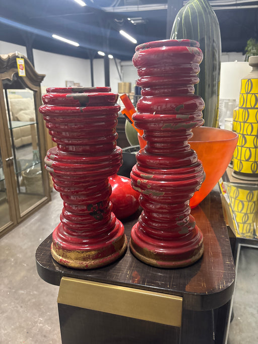 Red candle holder set