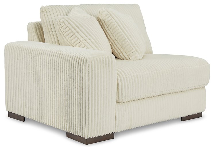 Lindyn Sectional - Abundant Home Collections
