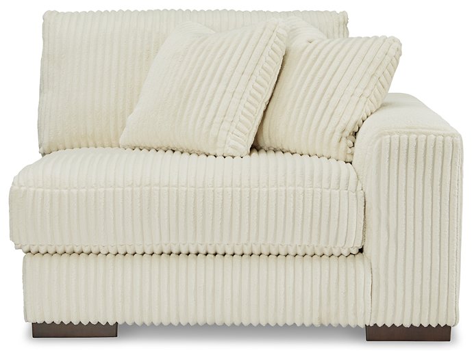 Lindyn Sectional - Abundant Home Collections