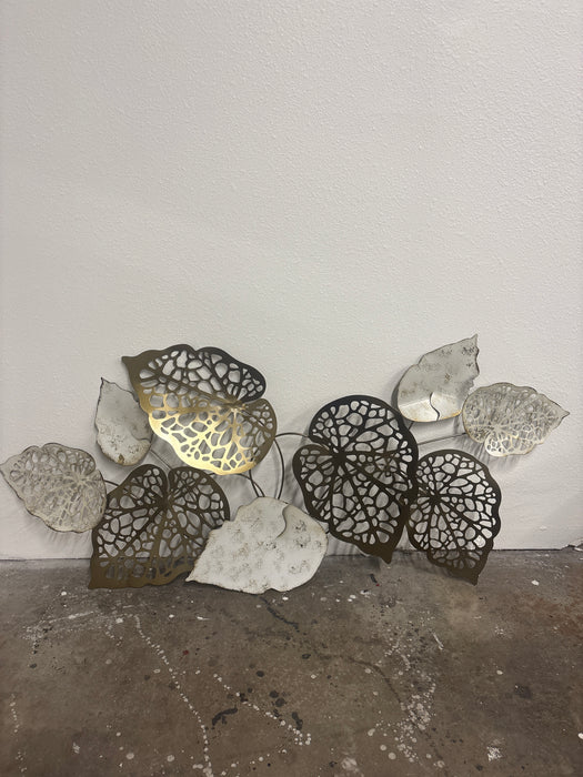 Metal leaf art