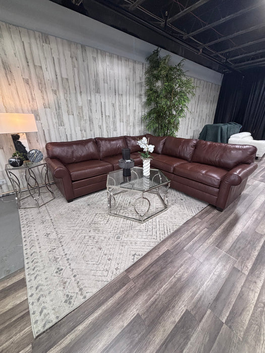 Ethan Allen Brown Leather Sectional – Classic Comfort & Style!