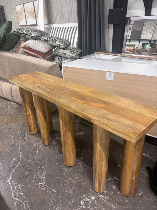 Crestview Cairo Console Table – Contemporary Statement Piece!