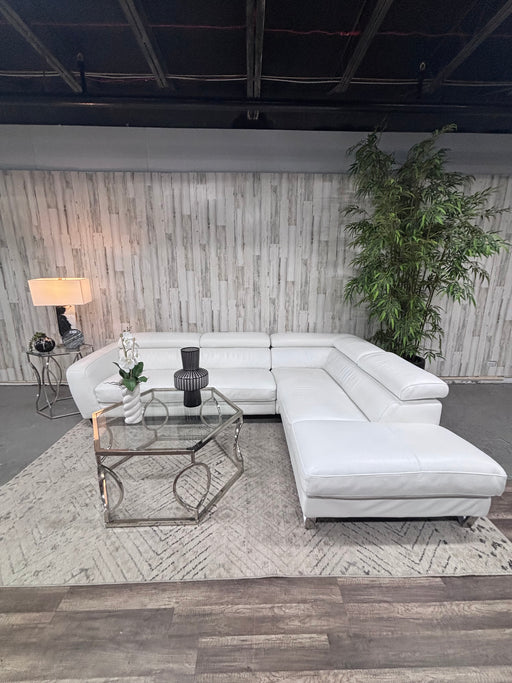 Nicoletti Italia White Leather Chaise Sectional Sofa – Modern Luxury