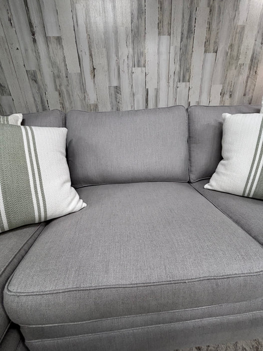 Pottery Barn Pearce Light Gray Chaise Sectional Sofa – Like New!