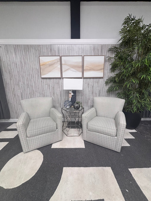 Stunning Pair of Ethan Allen Neutral Patterned Swivel Accent Chairs – Like New!