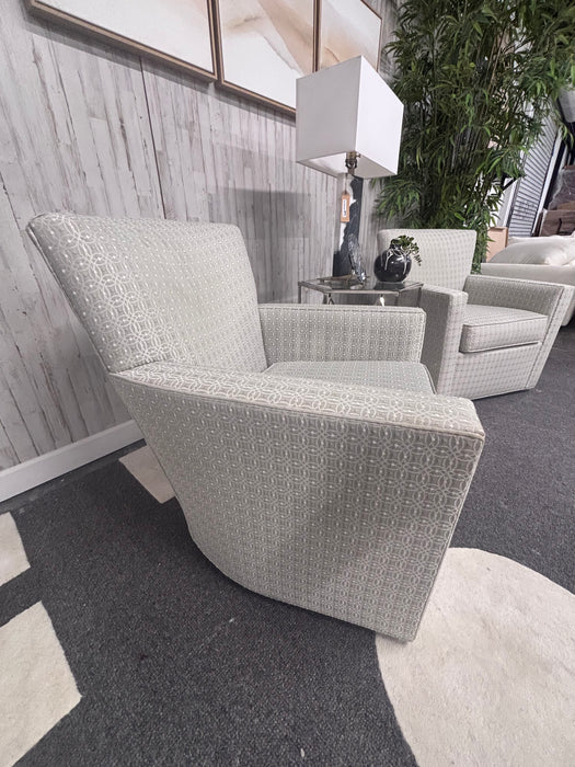 Stunning Pair of Ethan Allen Neutral Patterned Swivel Accent Chairs – Like New!