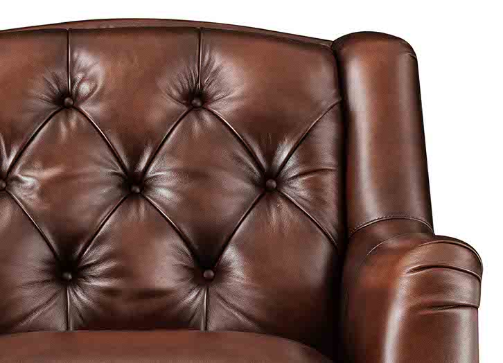 Hamptons Leather Loveseat