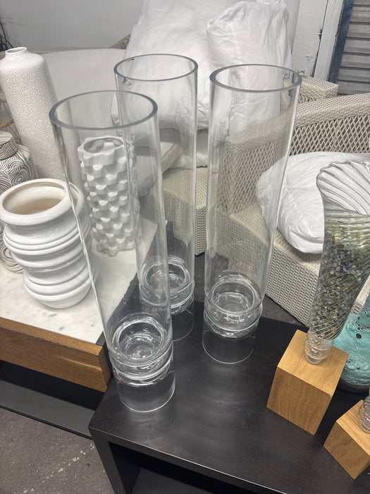 Glass candle holder