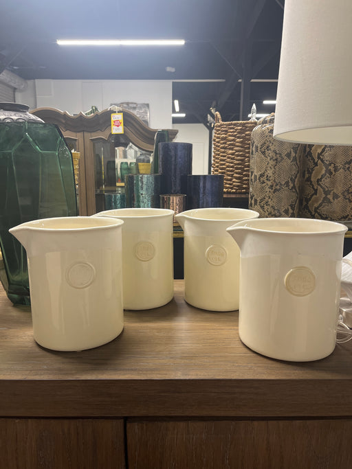 Glass pitchers