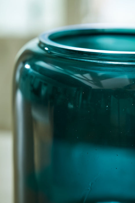 Inisland Vase - Abundant Home Collections