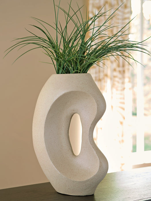 Odion Vase - Abundant Home Collections