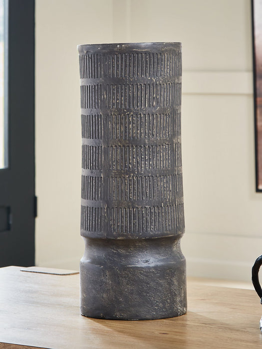 Beninworth Vase - Abundant Home Collections