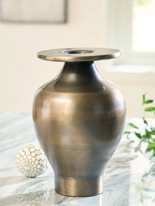 Fedorleigh Vase - Abundant Home Collections