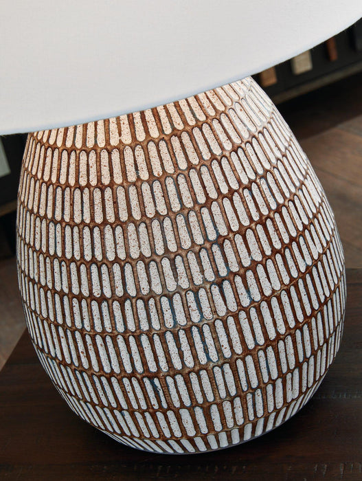 Darrich Lamp Set - Abundant Home Collections