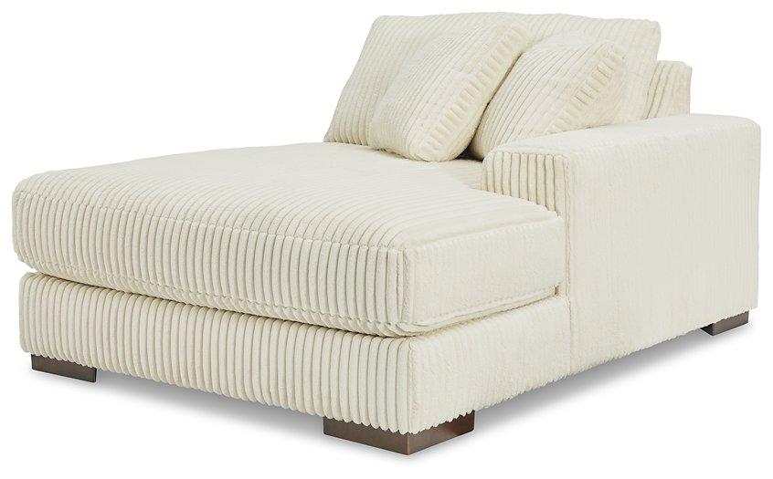 Lindyn Sectional - Abundant Home Collections