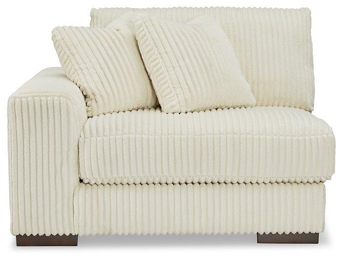 Lindyn Sectional - Abundant Home Collections