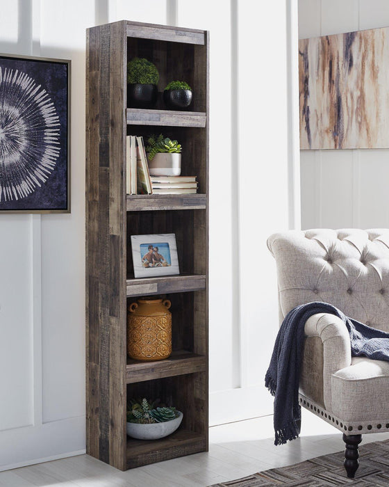Derekson Pier - Abundant Home Collections