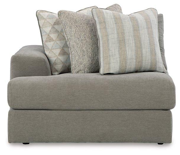 Avaliyah Sectional Sofa - Abundant Home Collections