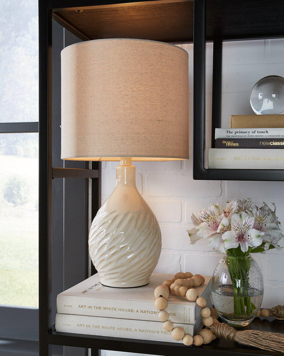 Garinton Lamp Set - Abundant Home Collections
